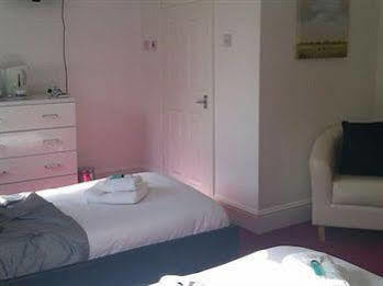 The Riverside 3* Sutton Bridge